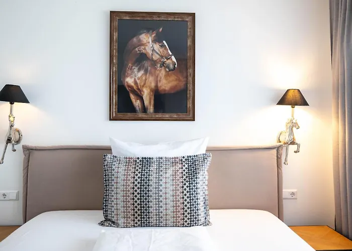 호텔 하우스 암 시 호텔 진츠하임