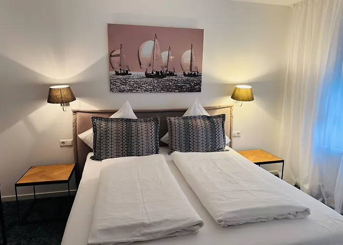 호텔 하우스 암 시 호텔 진츠하임